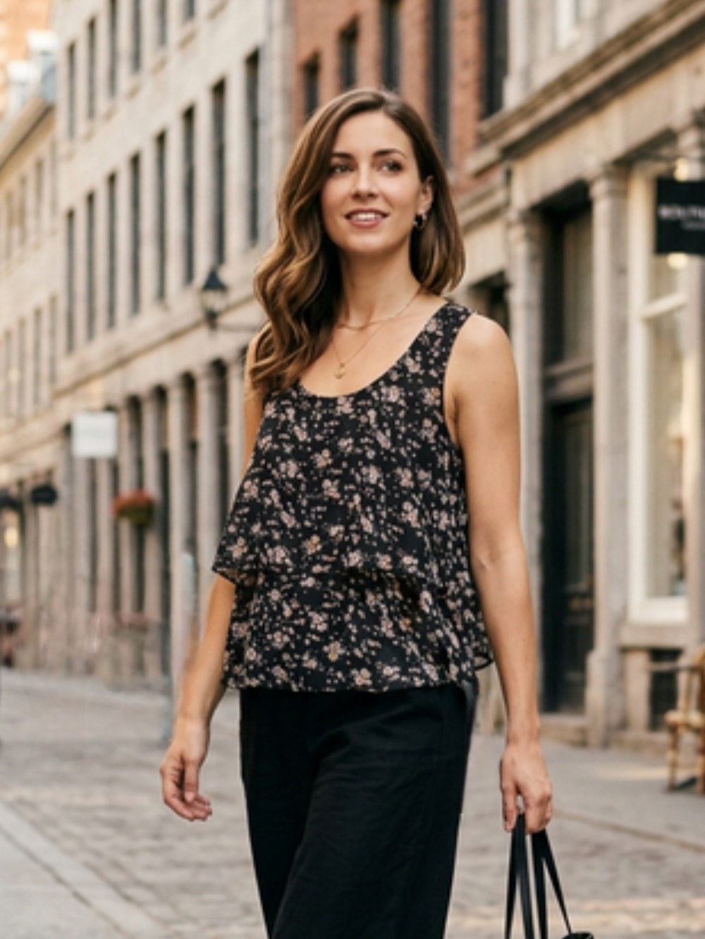No Boundaries Black Floral Tiered Sleeveless Camisole. Sz XL (Juniors)